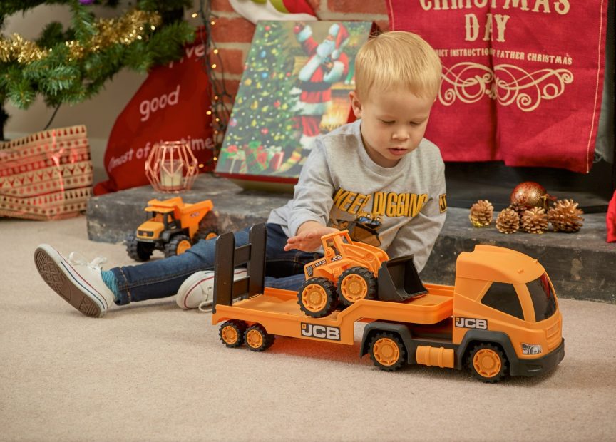 JCB Licensed Xmas 13a