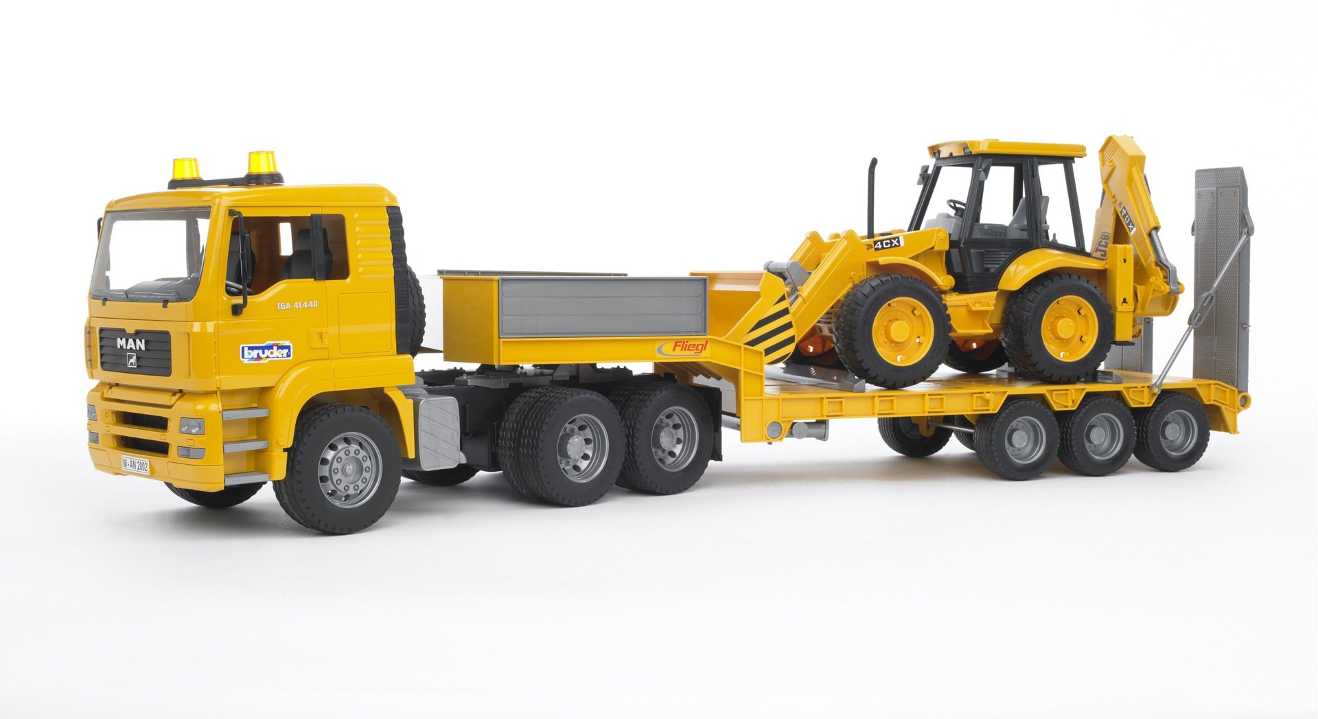 bruder-man-tga-low-loader-truck-with-jcb-4cx-blackhoe-loader (1)